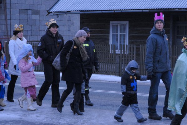 Zdjęcia z Orszaku Trzech Króli w Wiśniowej