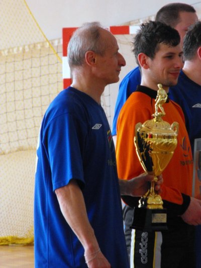 Samorządowy Turniej Halowej Piłki Nożnej Rozdanie nagród 