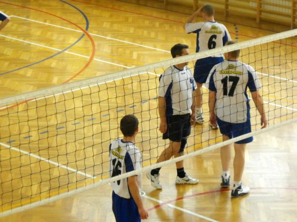 Zdjęcia z XIV Turnieju Piłki Siatkowej o Puchar Starosty Strzyżowskiego