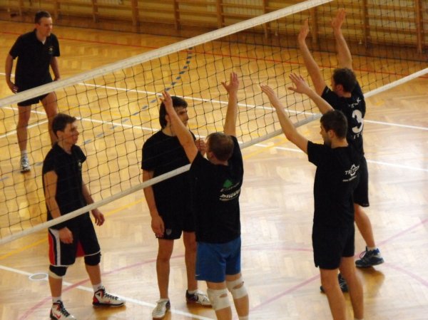 : 	Zdjęcia z XIV Turnieju Piłki Siatkowej o Puchar Starosty Strzyżowskiego