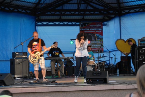 Galeria zdjęc z Dni Ziemi Frysztackiej 2013, koncert Sami