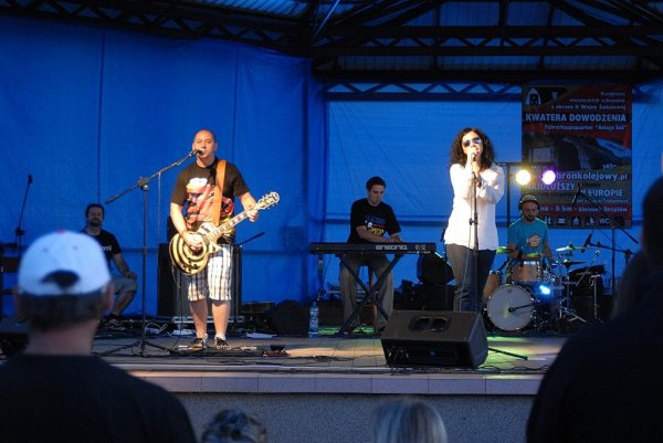 Galeria zdjęc z Dni Ziemi Frysztackiej 2013, koncert Sami