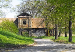 Dwór Mycielskich w Wiśniowej