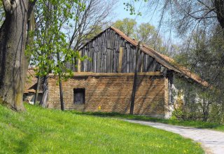 Dwór Mycielskich w Wiśniowej