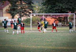Galeria z meczu Wisłok Strzyżówa Wisłoka Dębica (fot. Tomasz Ciombor) )