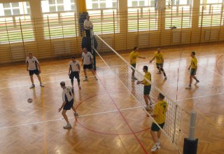 Zdjęcia z XIV Turnieju Piłki Siatkowej o Puchar Starosty Strzyżowskiego