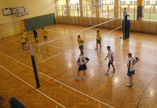 Zdjęcia z XIV Turnieju Piłki Siatkowej o Puchar Starosty Strzyżowskiego