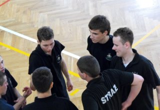 Zdjęcia z XIV Turnieju Piłki Siatkowej o Puchar Starosty Strzyżowskiego