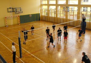 Zdjęcia z XIV Turnieju Piłki Siatkowej o Puchar Starosty Strzyżowskiego