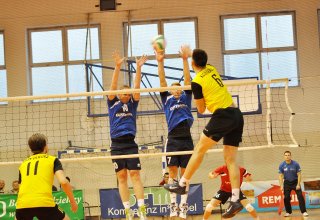 Zdjęcia z meczu siatkówki - fot. Tomasz Ciombor