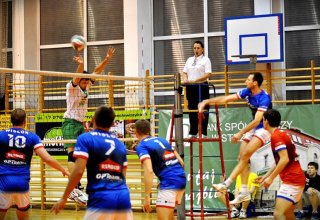Fotorelacja z meczu piłki siatkowej Wisłka Strzyżów z drużyną z Sanoka. Fot. Tomasz Ciombor