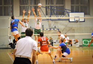 Fotorelacja z meczu piłki siatkowej Wisłka Strzyżów z drużyną z Sanoka. Fot. Tomasz Ciombor