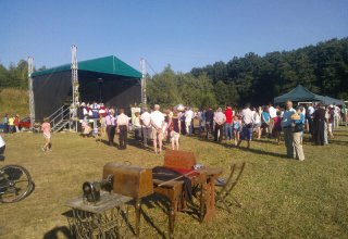 NARODZIN CHLEBA - GINĄCE ZAWODY