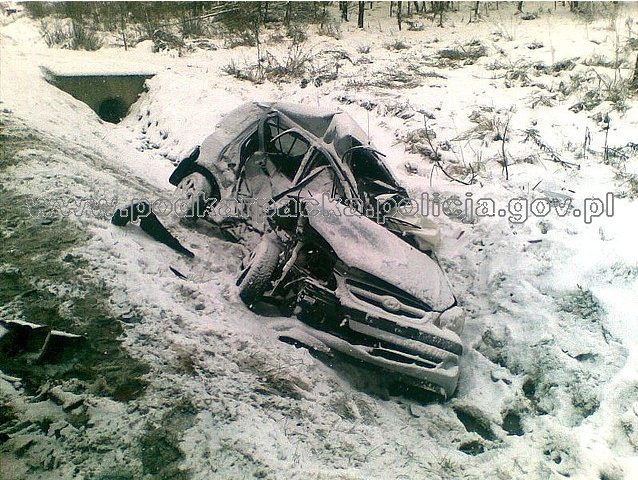 wypadek 2 osoby połomia wypadek 2 osoby połomia