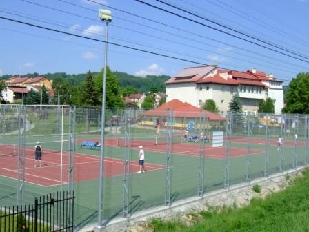 kort strzyżów kort strzyżów