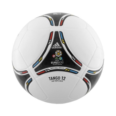 Akcja Polska Biega we Frysztaku Piłka Euro 2012